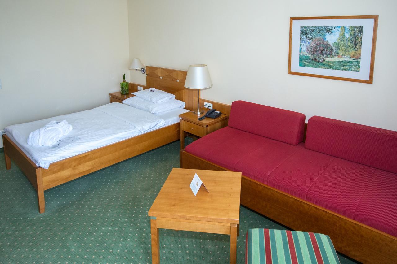 Badener Hof Hotel Екстериор снимка